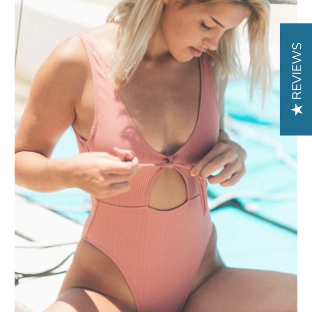 Eleswim sz small nwot $120 Rt
